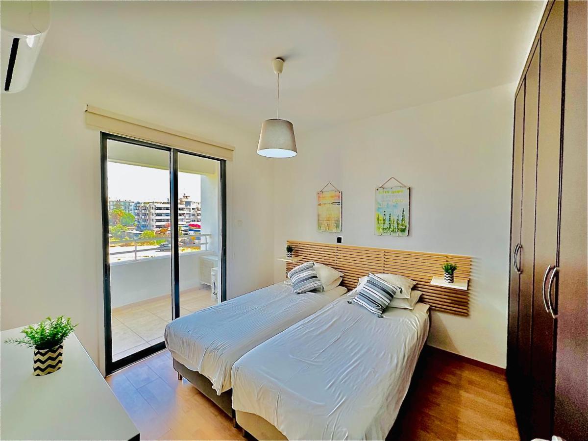Lara 303 Apartment Larnaca Ngoại thất bức ảnh