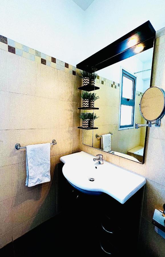 Lara 303 Apartment Larnaca Ngoại thất bức ảnh